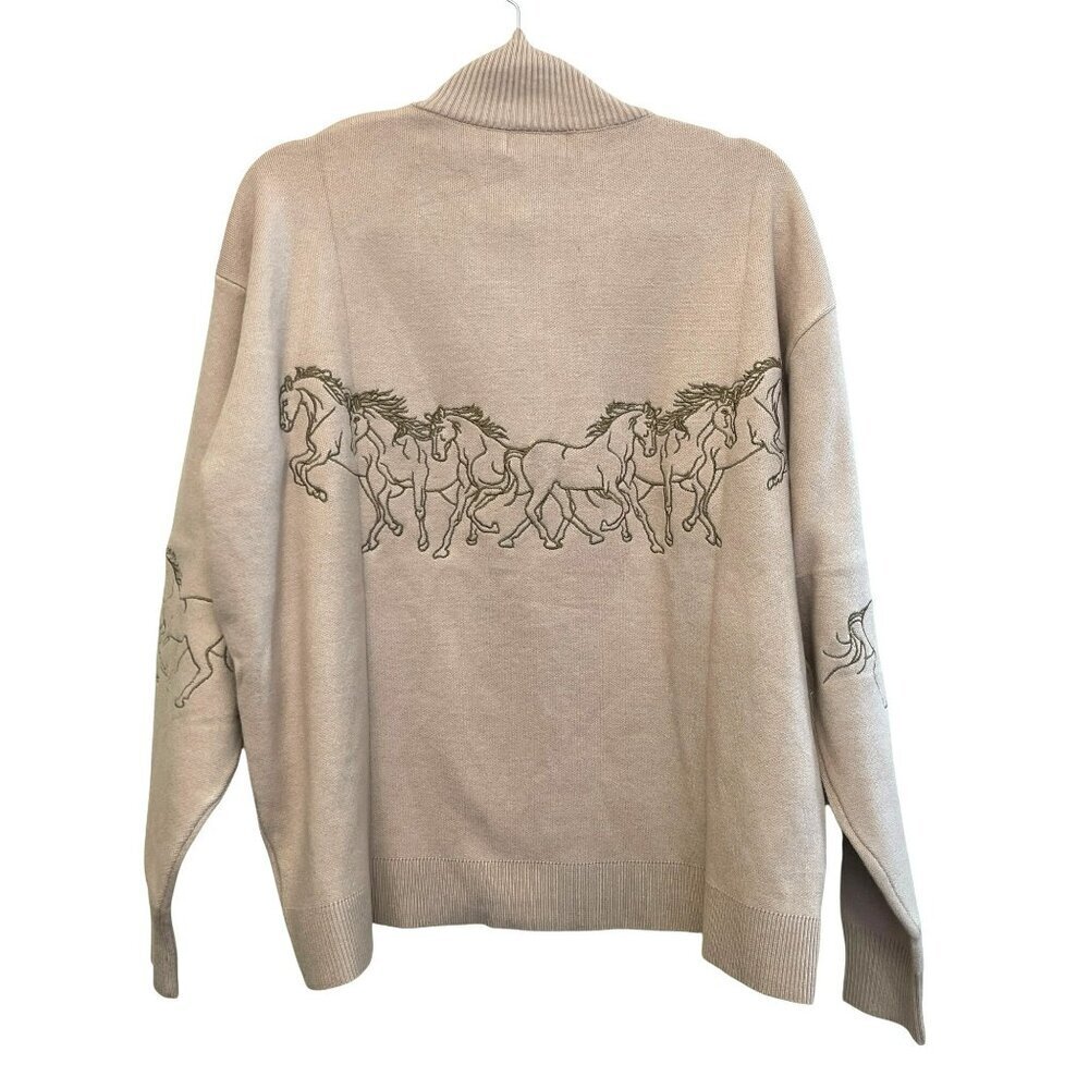 Taelynn Beige Quarter-Zip Sweater Embroidered Running Horses Medium New - Picture 5 of 6
